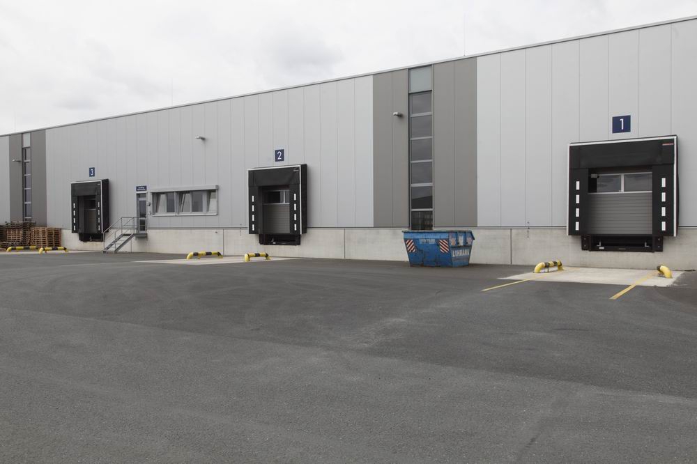 Industrietore und Verladetechnik - Hermann Jackson GmbH